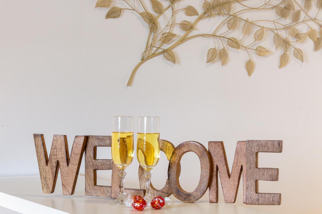 Apartamento Welcome Malaga Exterior photo